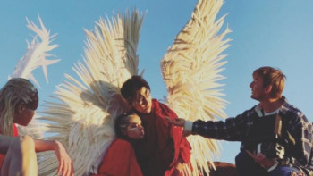 Фотография к новости: Димаш Испанияда түсіріліп жатқан бейнебаянынан сурет жариялады