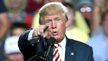 Фотография к новости: Дональд Трамп АҚШ-та төтенше жағдай жариялайды