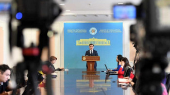 Фотография к новости:  Қазақстан делегациясы Каспий теңізі мәселелері жөніндегі жұмыс тобына қатысады