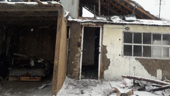 Фотография к новости: Ақтөбеде өрт болып, бір отбасы баспанасыз қалды