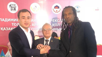 Фотография к новости: Қабырға сынған қолкүрес. Шардаралық Шынболат vs аңыз адам «Кобра» Родс