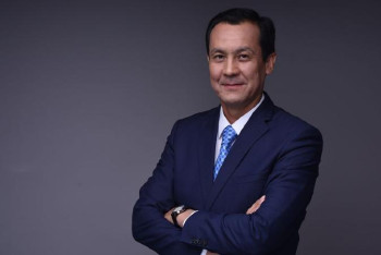 Фотография к новости: Зейін Әліпбек жаңа қызметке тағайындалды