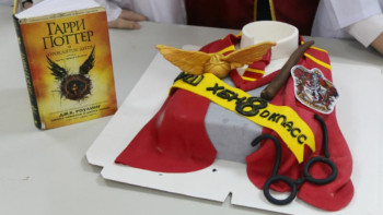 Фотография к новости: Оқушылардың қолынан шыққан «тәп-тәтті кітаптар»