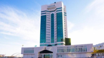 Фотография к новости: Рүстем Құрманов «ҚазАгро» басқарма төрағасы лауазымынан босатылды