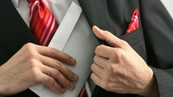 Фотография к новости: Ұйғыр ауданы әкімінің орынбасары пара алды деген күдікке ілінді