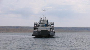 Фотография к новости: ШҚО әкімі «Қызыл Ту» өткеліндегі паром қатынасын сынға алды