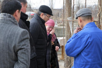 Фотография к новости: Тараздағы жарылыс құрбандарының отбасына 1 млн теңгеден берілді