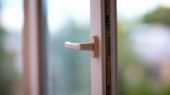 Фотография к новости: Оқушы үшінші қабаттан құлап кеткен. Мұғалім жұмыстан шығарылды