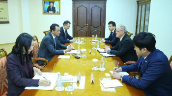 Фотография к новости: Мәулен Әшімбаев еліміздегі бірнеше елшімен кездесті