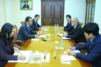 Фотография к новости: Мәулен Әшімбаев еліміздегі бірнеше елшімен кездесті