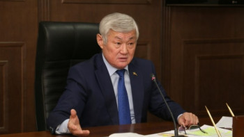 Фотография к новости: Сапарбаев 1 шілдеден бастап кімдердің жалақысы өсетінін айтты