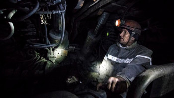 Фотография к новости: 700 мыңға жуық адам зиянды еңбек жағдайында жұмыс істейді