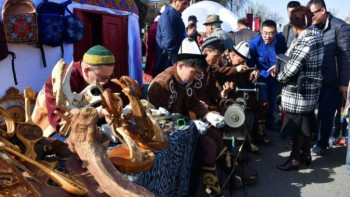 Фотография к новости: Наурыз мейрамына Алматыға әлемнің 6 елінен 170 қолөнер шебері келеді