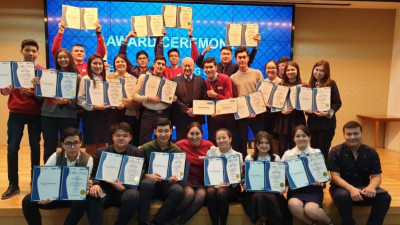 Астаналық оқушылар Кореядағы олимпиададан 21 медаль жеңіп алды