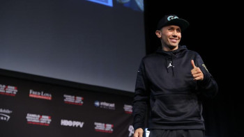 Фотография к новости: Головкин жаңа келісімшартқа қол қойды