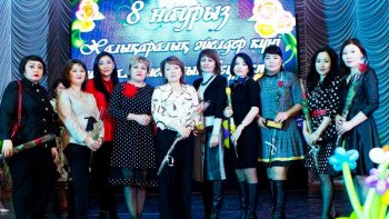 Фотография к новости: Әскери-инженерлік институт аруларды құттықтады