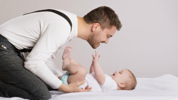 Фотография к новости: Бұдан былай өзбекстандық әкелер декреттік демалыс ала алады