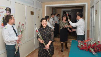 Фотография к новости: ҰҚК. Шекарашылар қатарында 317 офицер, 4 полковник әйел бар