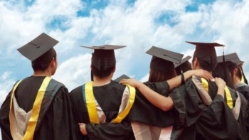 Фотография к новости: Қазақстандық университет алғаш рет халықаралық аккредитациядан өтті