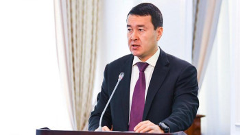 Фотография к новости: Смайылов Қытайдан алатын қарыз жайлы пікір білдірді