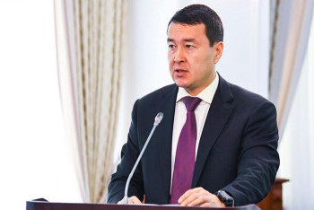 Фотография к новости: Смайылов Қытайдан алатын қарыз жайлы пікір білдірді