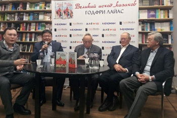 Фотография к новости: «Аспантау асқан үркін көш» қазаққа деген үлкен ілтипатпен жазылған кітап – Айдос Сарым