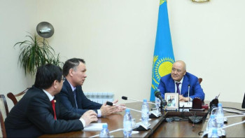 Фотография к новости: Әйгілі математик Түркістанда мектеп ашпақшы