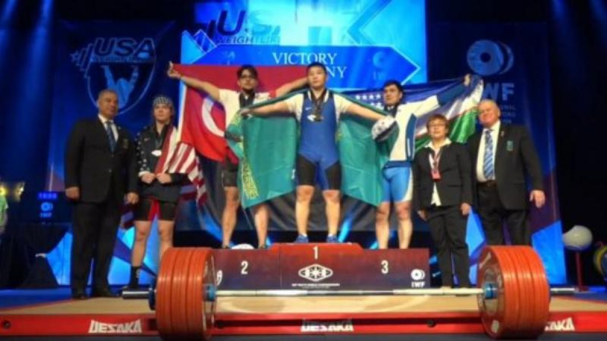 АҚШ-тағы турнирде қазақстандық зілтеміршінің бәрі алтын медаль иеленді 