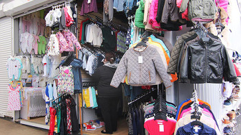 Фотография к новости: Елдегі киім-кешектің 82% импорттық тауарлар – «Атамекен» ҰКП 