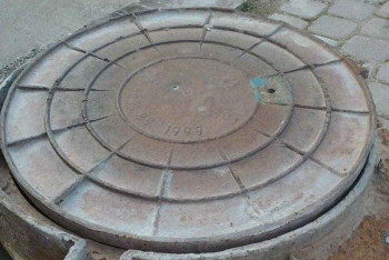 Фотография к новости: Алматыда кәріз қақпақтарын ұрлағандар ұсталды