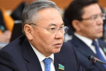 Фотография к новости: Денсаулық саласына 2 трлн теңге бөлінеді, бірақ халық шетелде емделуге мәжбүр - депутат