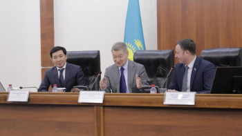 Фотография к новости: Өскемендегі ең ұзын даңғылға Нұрсұлтан Назарбаевтың есімі беріледі