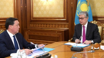 Фотография к новости: Тоқаев Маминді қабылдады