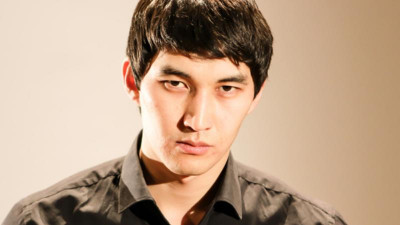 Актер Әділ Ахметов елорданы Нұр-Сұлтан атауды қолдайды