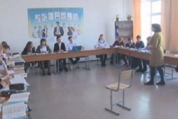 Фотография к новости: Шахтинск мектебінде қоңырау соғылмайды