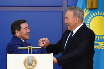 Фотография к новости: Жақсылық Үшкемпіров: Нұрсұлтан Назарбаев сынды азаматтар мың жылда бір туады