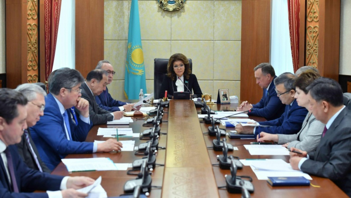 Дариға Назарбаева Парламент Сенатының бюросын өткізді
