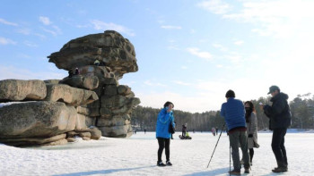 Фотография к новости: Оңтүстік Кореяның түсірілім тобы Бурабайдағы Наурыз мейрамын тамашалады