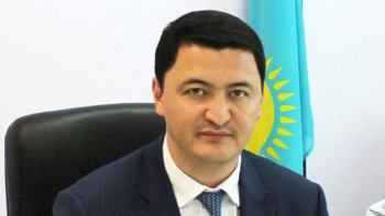 Фотография к новости: Қамалжан Надыров ҚР денсаулық сақтау вице-министрі қызметіне тағайындалды