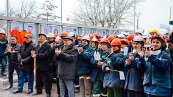 Фотография к новости: Елбасы еңбек жолын бастаған кәсіпорын еңбеккерлері «Нұр-Сұлтан» атауын қолдайды