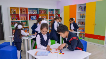 Фотография к новости: Павлодарда мектеп директорлары демалыс бөлмесінен бас тартып жатыр