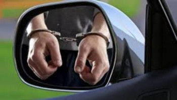 Фотография к новости: Баландиннің көлігінің айнасын ұрлады деген күдікті ұсталды