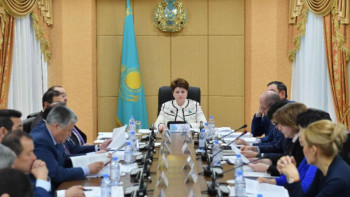 Фотография к новости: Сенат комитеті республикалық бюджет түзетулерін қарады