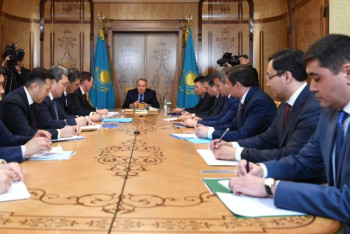 Фотография к новости: Назарбаев неліктен Тұңғыш Президенттің Кеңсесі құрылғанын түсіндірді