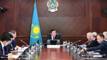 Фотография к новости: Мамин «Самұрық-Қазына» қорының директорлар кеңесінің отырысын өткізді