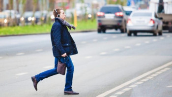 Фотография к новости: Көп жағдайда жол апатына жаяу жүргіншінің ережені сақтамауы себеп болады