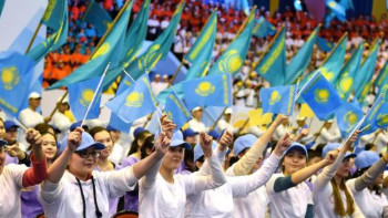 Фотография к новости: Жастар жылы. Қарағандыда түлектер бағы пайда болады