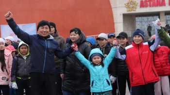 Фотография к новости: Бүгін астаналық оқушылар жаттығу жасады