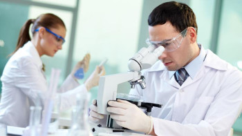 Фотография к новости: Қарағандыда онкологиялық науқастарды эндоскопиялық әдіспен емдейтін болады