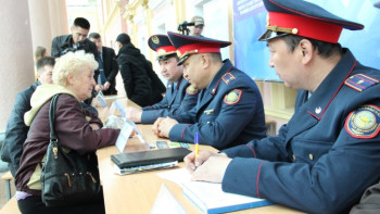 Фотография к новости: Шығыста «Жолда қабылдау» акциясы басталды